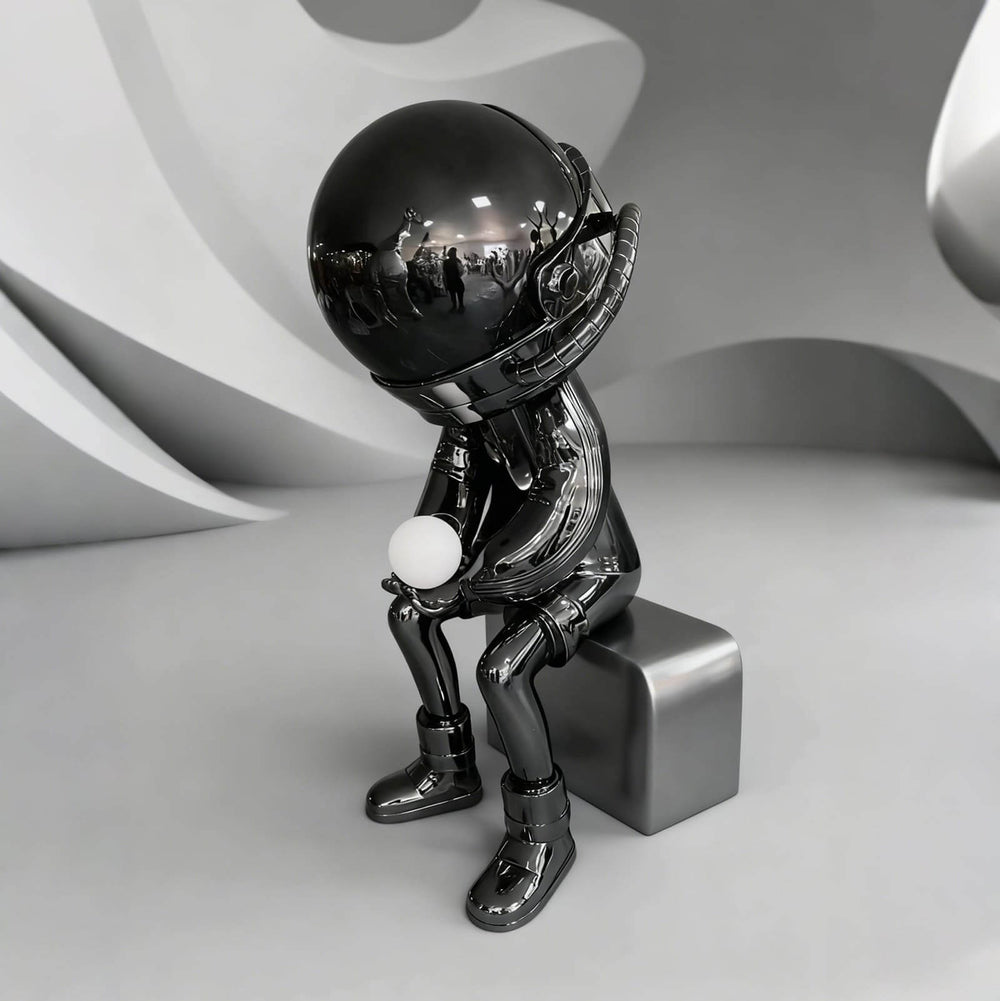 Dyrion Art Deco Floor Lamp – Astronaut Sculpture Living Room Decor