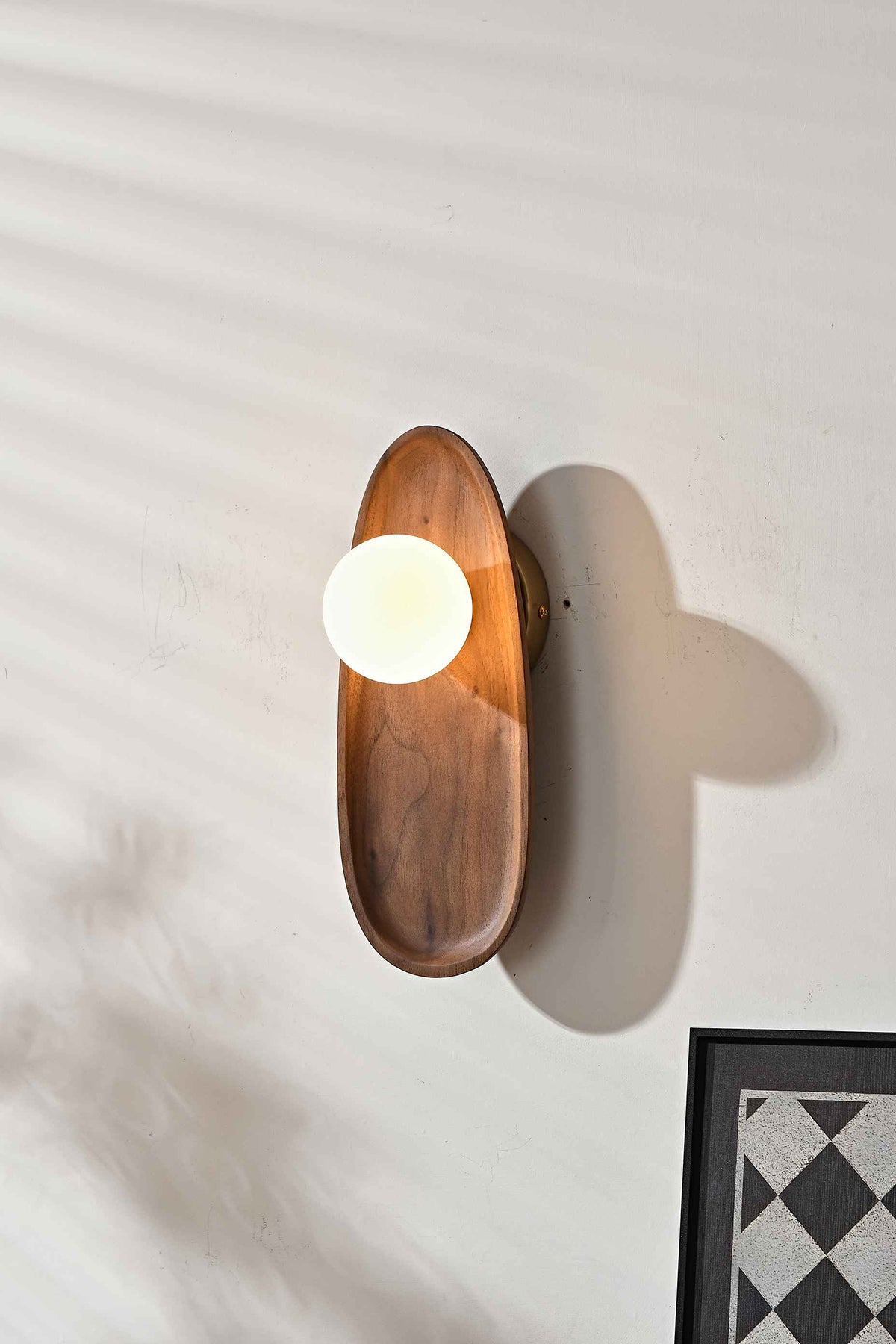 Eivor Wall Lamp