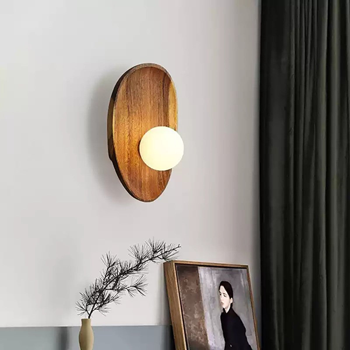 Eivor Wall Lamp