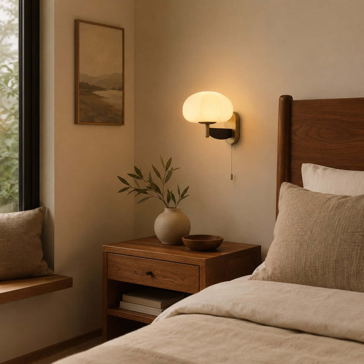 Elowra Retro Pull Chain Sconce - Mid-Century Glass Wall Light | Vinlighting
