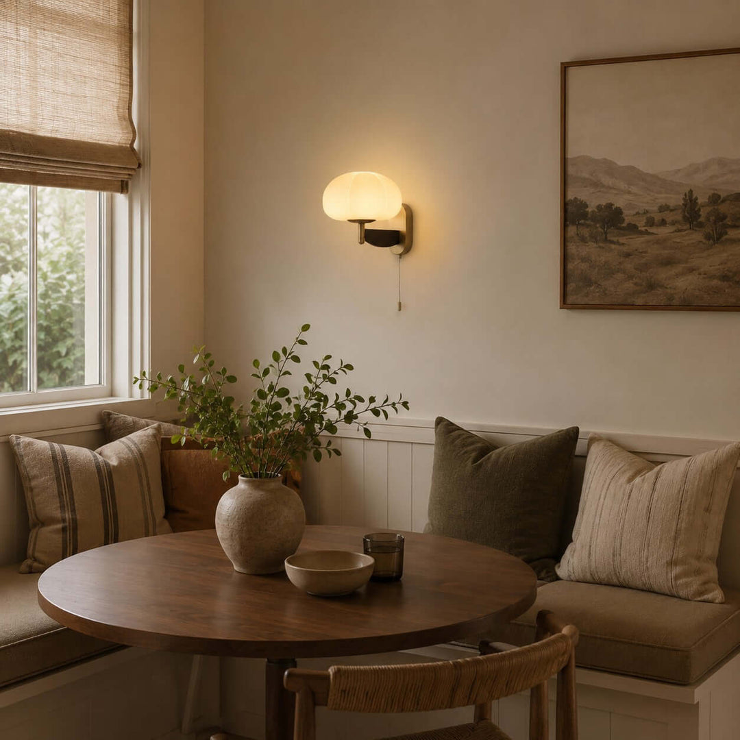 Elowra Retro Pull Chain Sconce - Mid-Century Glass Wall Light | Vinlighting
