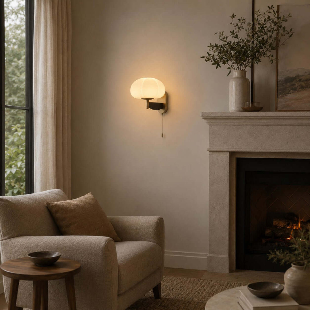 Elowra Retro Pull Chain Sconce - Mid-Century Glass Wall Light | Vinlighting