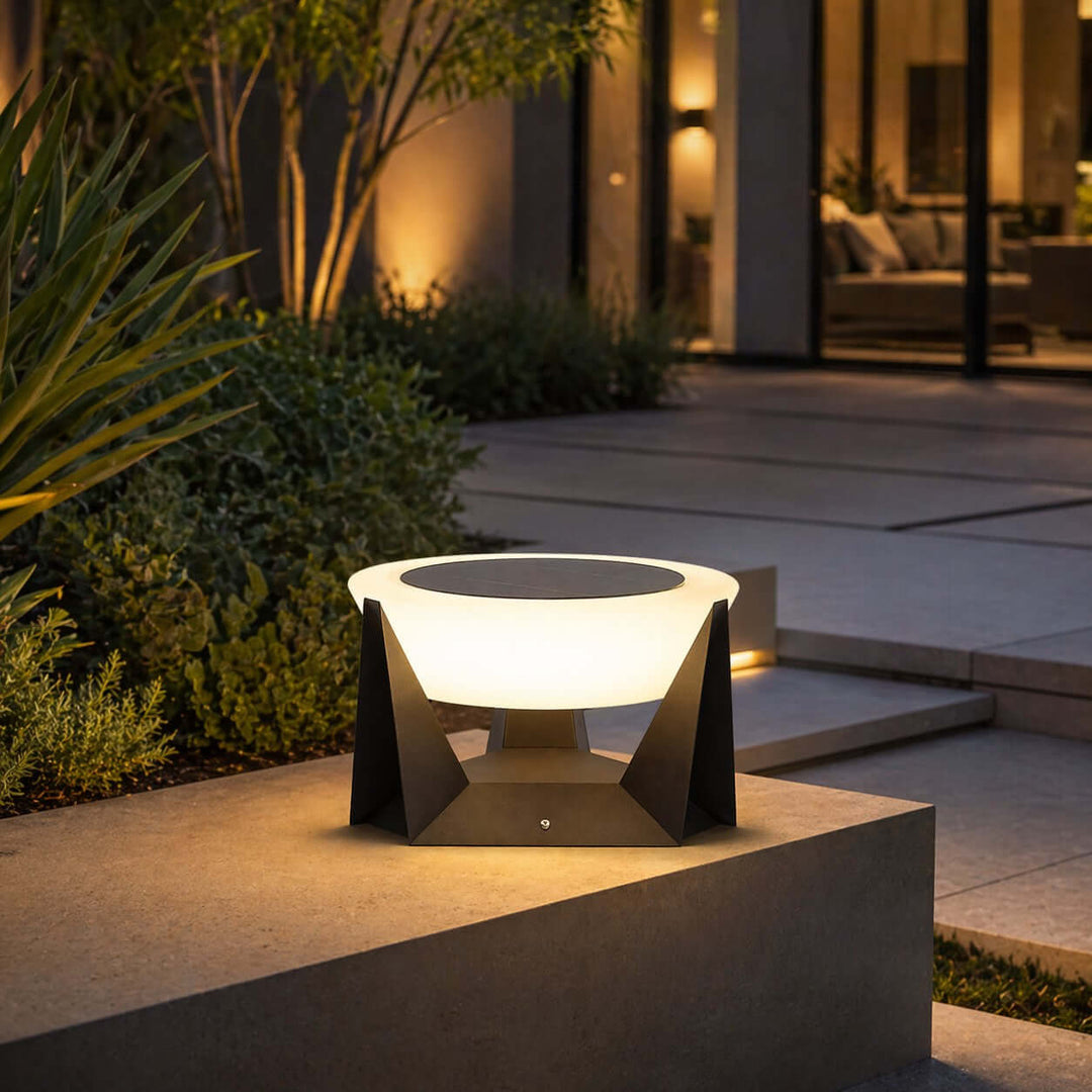 Elvuno Outdoor Lamp - Modern Patio Gate Pole Light
