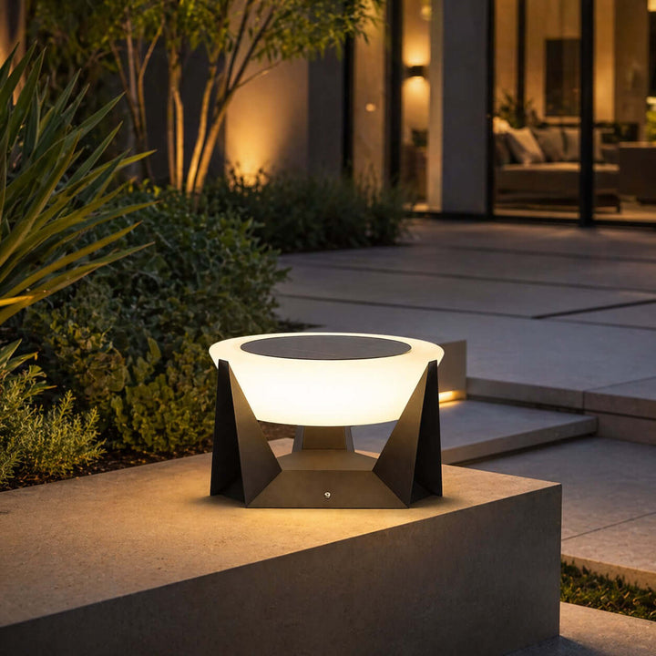 Elvuno Outdoor Lamp - Modern Patio Gate Pole Light