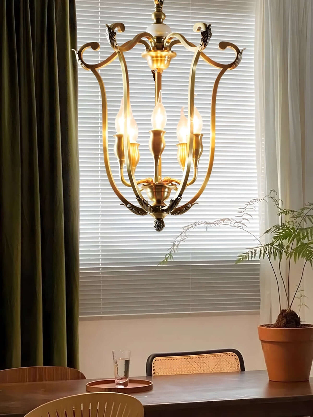 Elyra Vuno Chandelier – Classic American Retro Lighting Decor