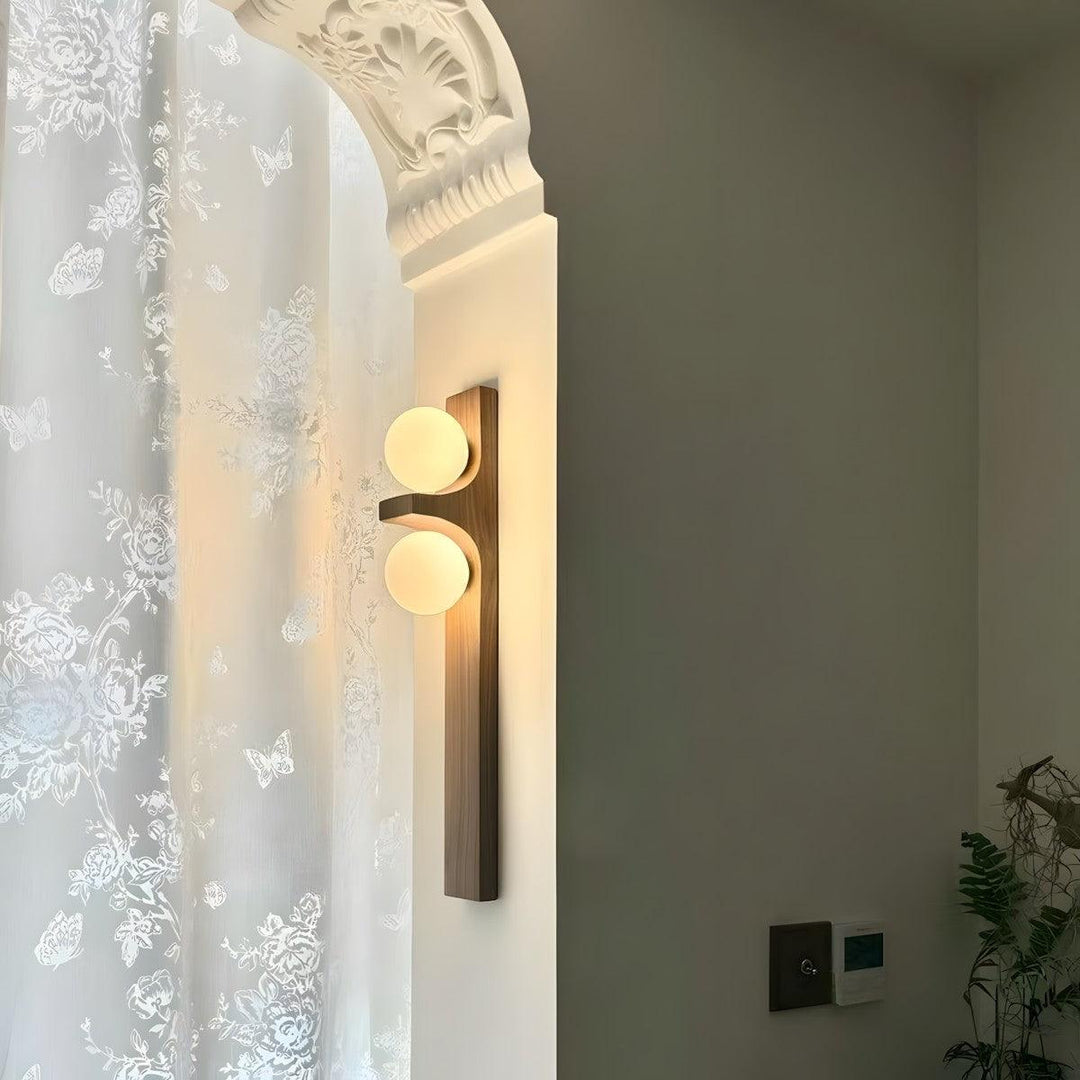 Eveline Double Wall Sconce – Wood & White Glass for Timeless Style | Vinlighting