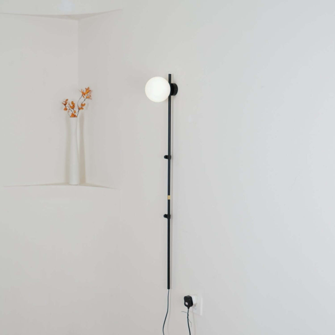 Farethi Plug-In Wall Lamp – Nordic Modern Glass Light