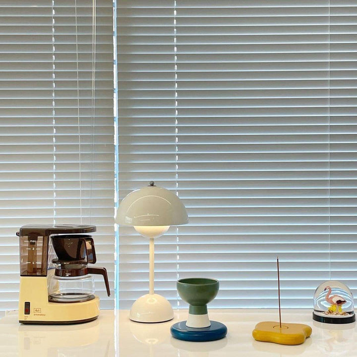 Flowerpot Charging Table Lamp -Rechargeable & Portable | Vinlighting | Vinlighting | Vinlighting