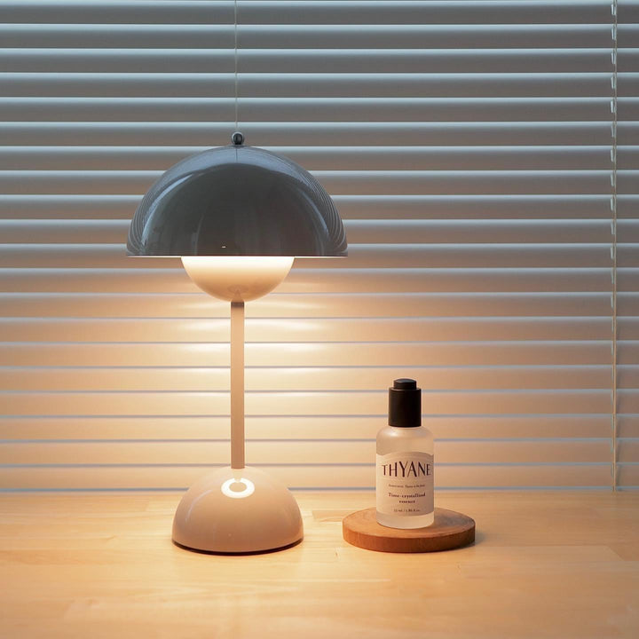 Flowerpot Charging Table Lamp -Rechargeable & Portable | Vinlighting | Vinlighting | Vinlighting