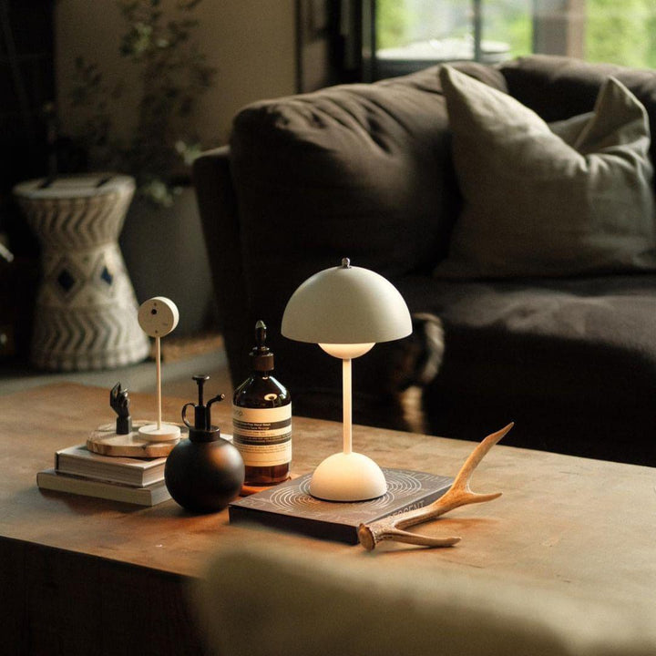 Flowerpot Charging Table Lamp -Rechargeable & Portable | Vinlighting | Vinlighting | Vinlighting