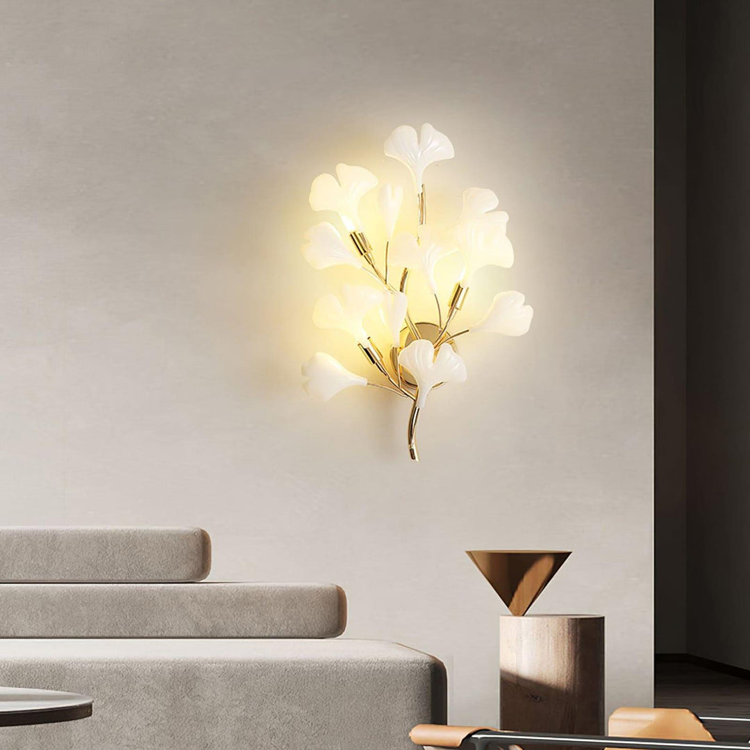 Gingko Sonia Wall Lamp - Mid Century Ceramic Sconce Light | Vinlighting | Vinlighting