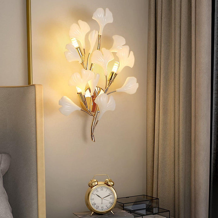 Gingko Sonia Wall Lamp - Mid Century Ceramic Sconce Light | Vinlighting | Vinlighting