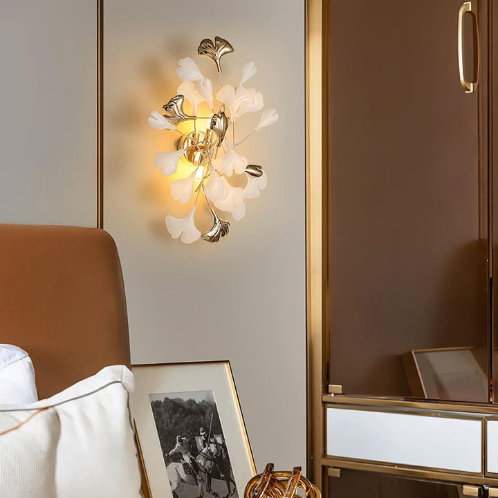 Gingko Sonia Wall Lamp - Mid Century Ceramic Sconce Light | Vinlighting | Vinlighting