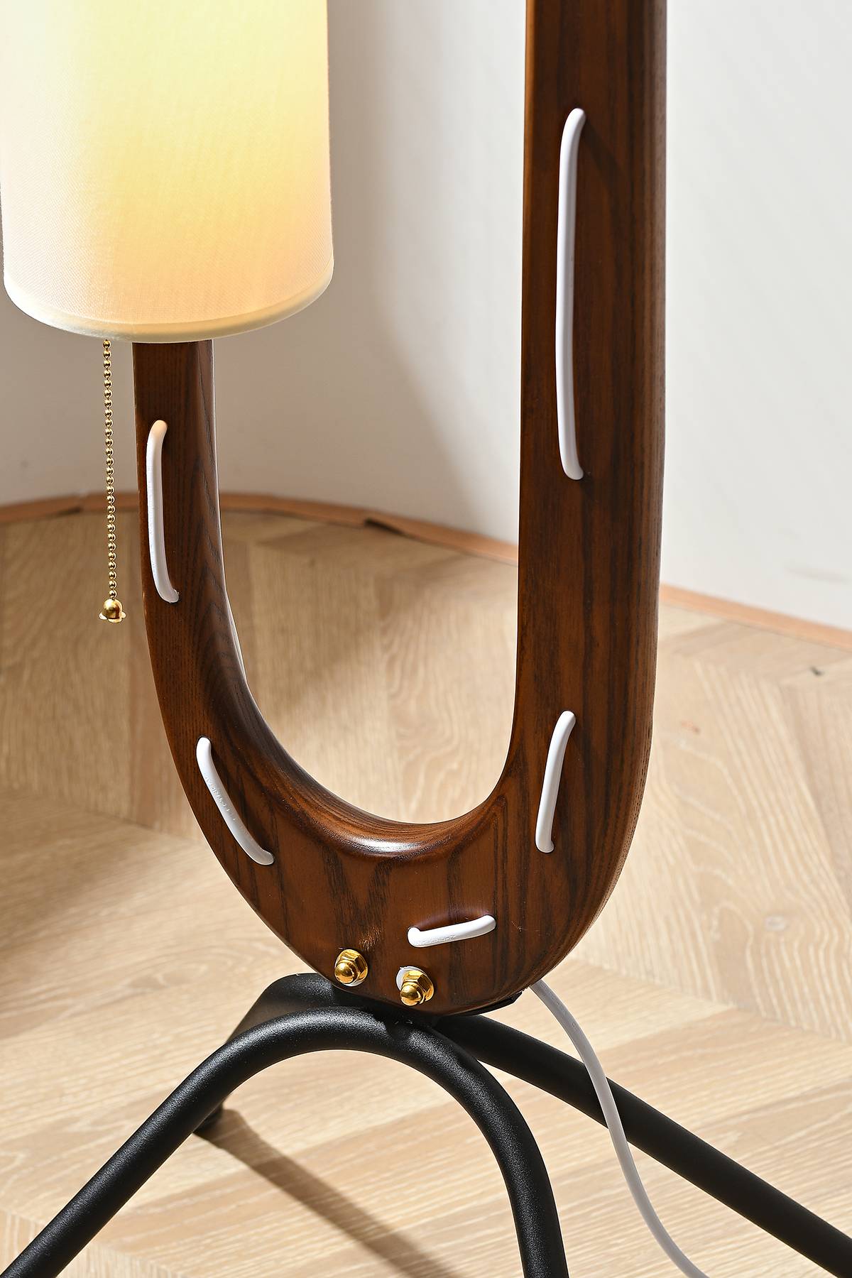 Giraffe Floor Lamp