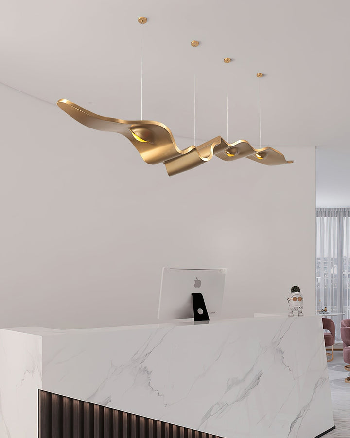 Gold Ribbon Chandelier – Modern Elegance with Soft, Stylish Lighting | Vinlighting | Vinlighting