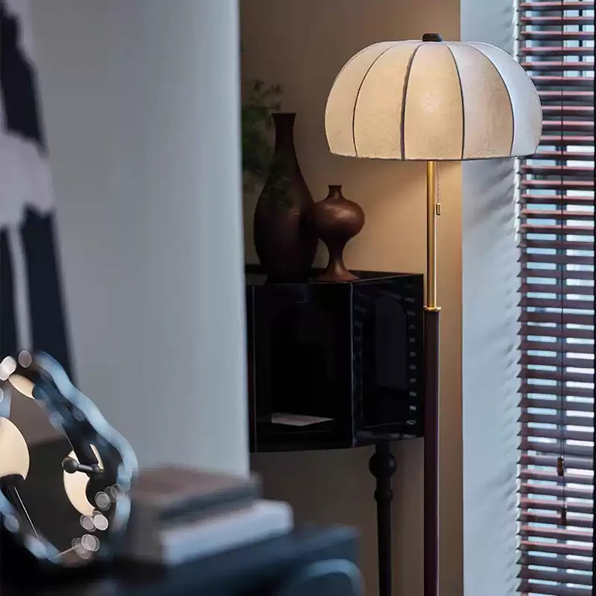 Gorra Floor Lamp