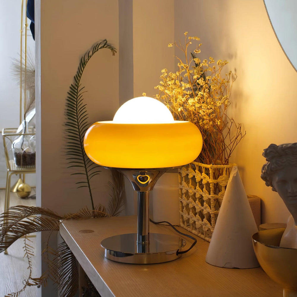 Guzzini Glass Vintage Table Lamp - Vinlighting | Vinlighting | Vinlighting