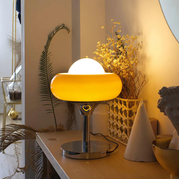 Guzzini Glass Vintage Table Lamp - Vinlighting | Vinlighting | Vinlighting