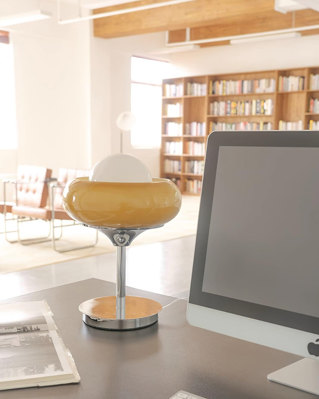 Guzzini Glass Vintage Table Lamp - Vinlighting | Vinlighting | Vinlighting