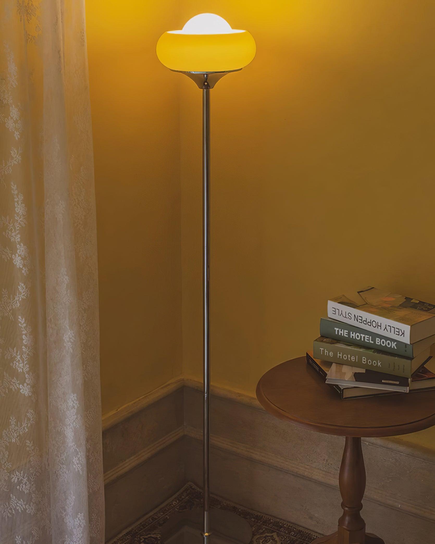 Guzzini Floor Lamp - Vinlighting