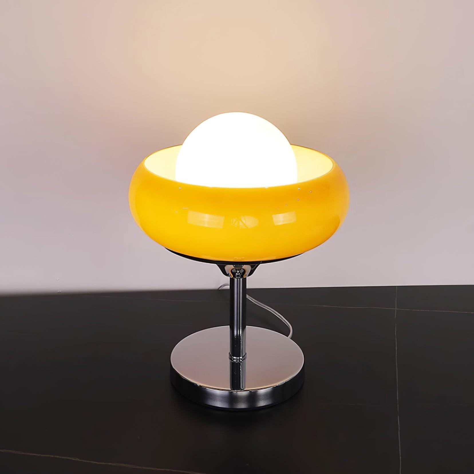 Guzzini Table Lamp - Vinlighting