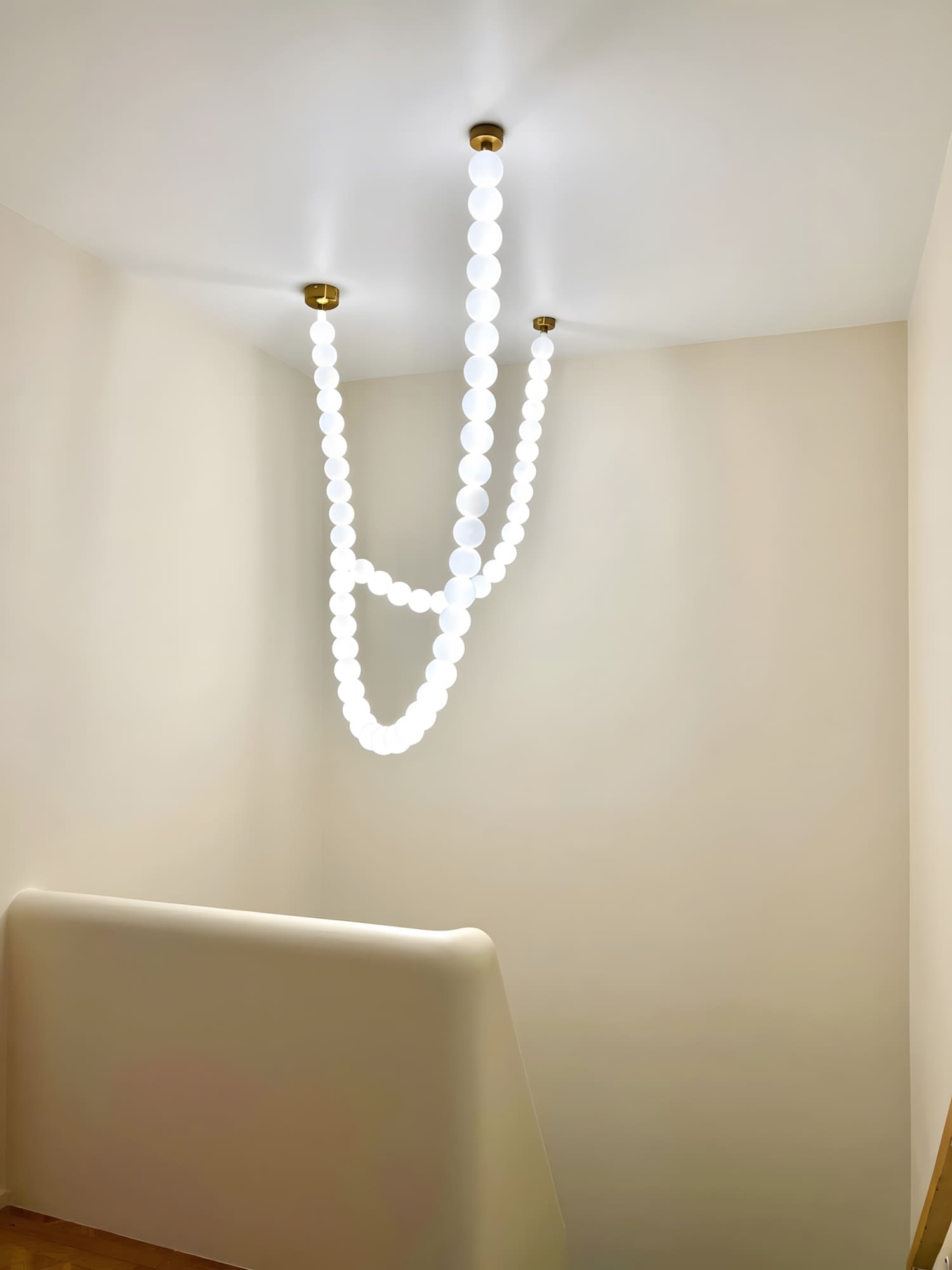 Halti Necklace Chandelier