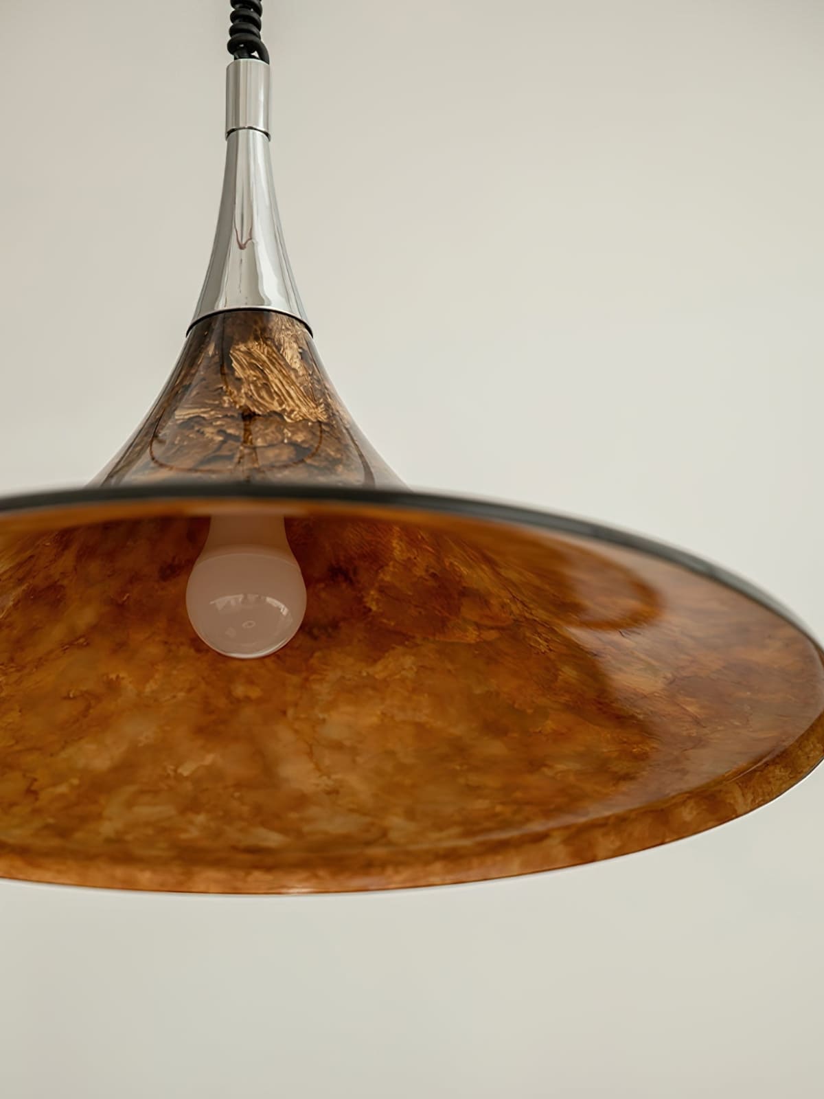 Horney Pendant Light