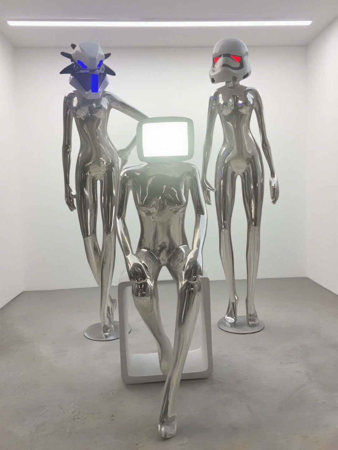 Interstellar Goddess Resin Sculpture Art Deco Floor Lamp