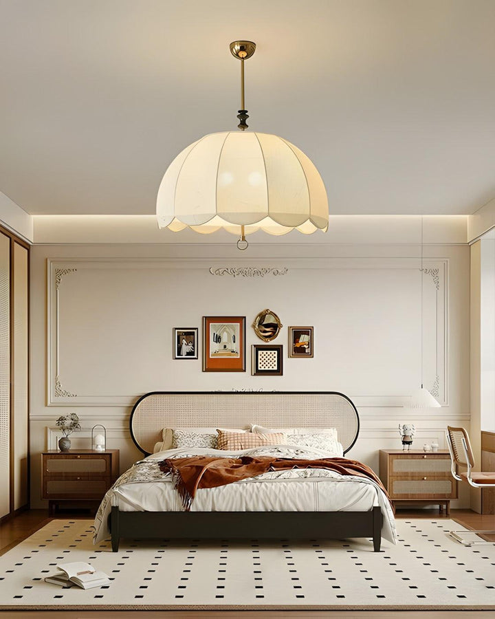 Ivory Bloom Pendant Light – Vintage Petal Design with Gold Accents | Vinlighting | Vinlighting