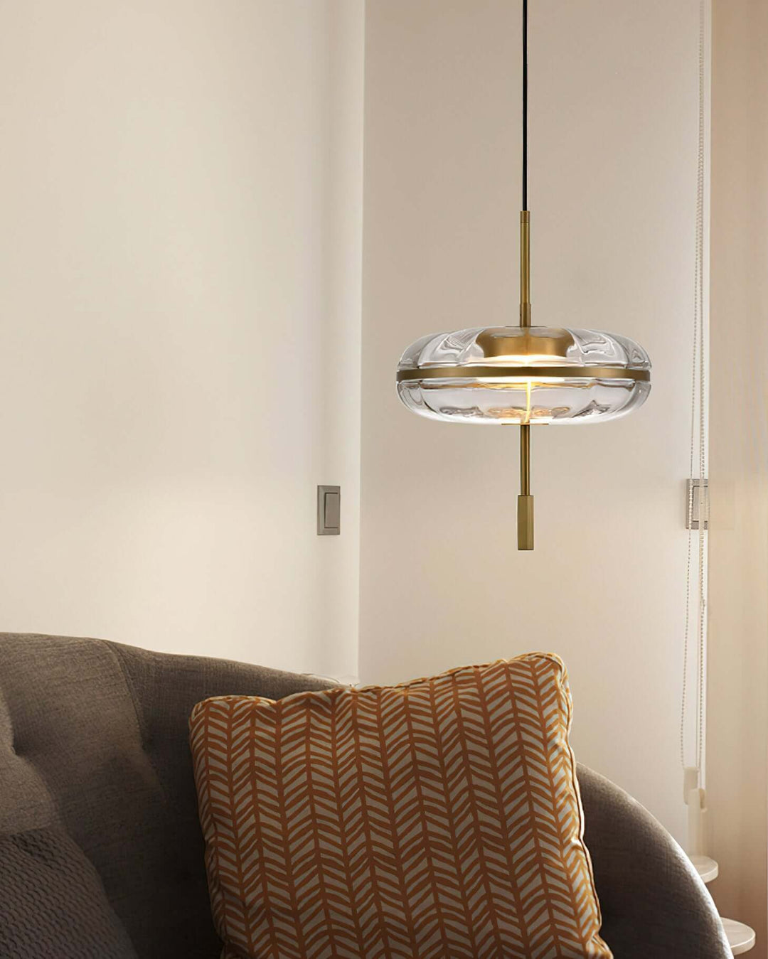 Jumeru Pendant Light – Modern Nordic Glass Dining Pendant Light