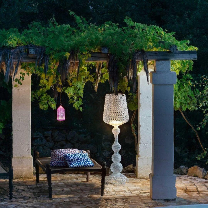 Kabuki Floor Lamp - Elegant Acrylic Design, Colorful Light & Style | Vinlighting | Vinlighting