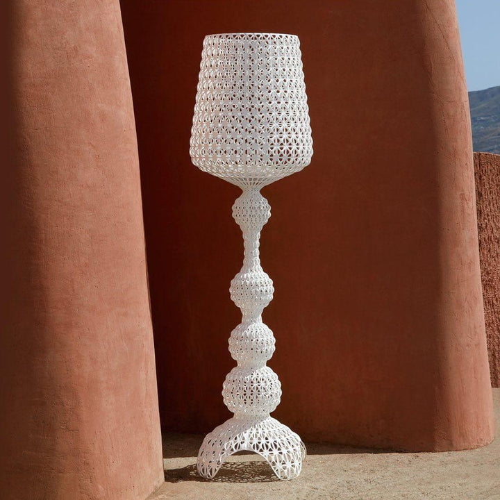 Kabuki Floor Lamp - Elegant Acrylic Design, Colorful Light & Style | Vinlighting | Vinlighting
