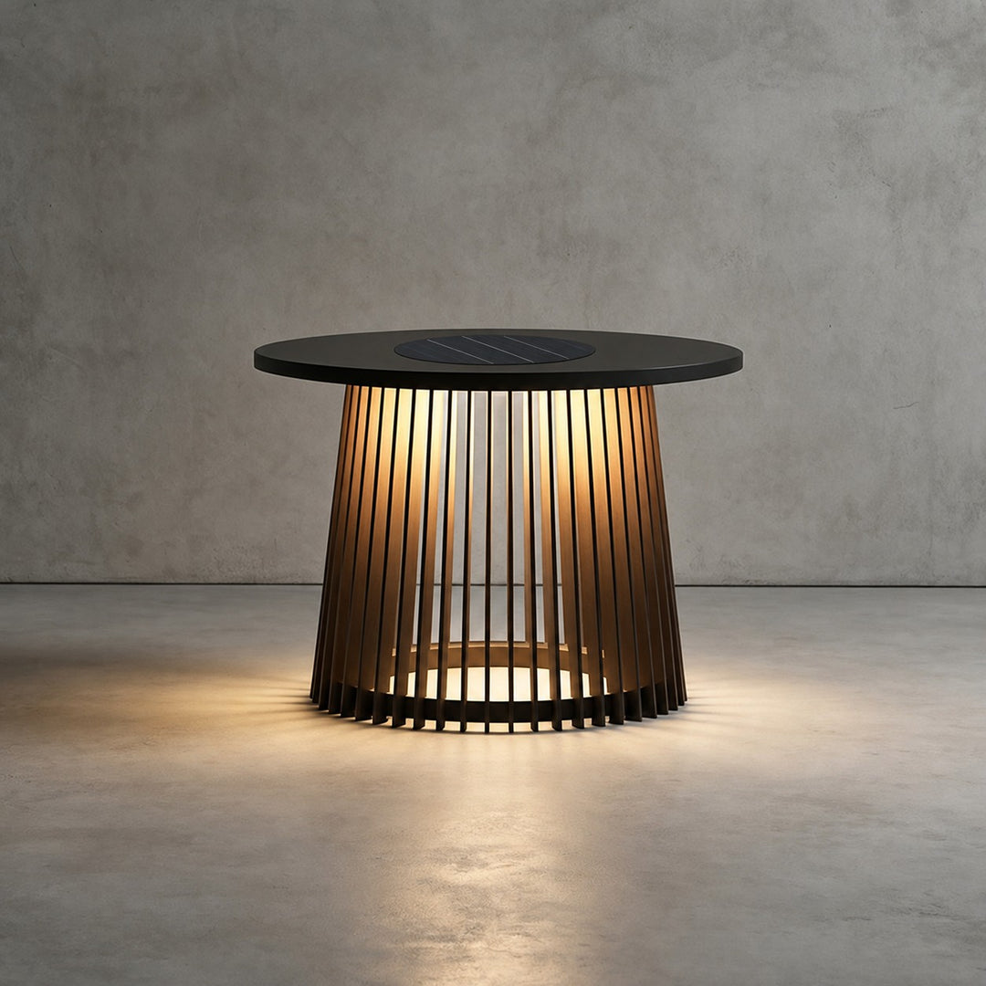 Kaelis Outdoor Floor Lamp