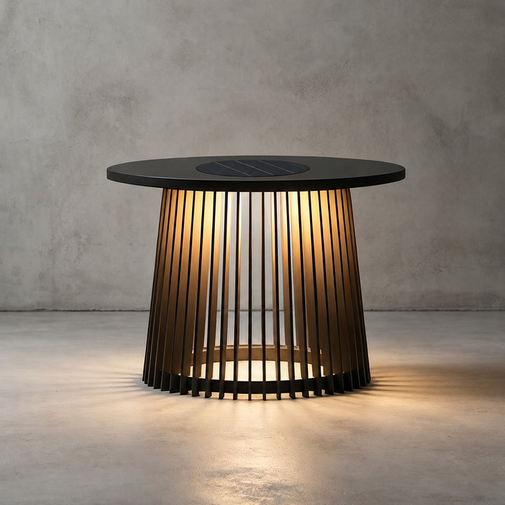 Kaelis Outdoor Floor Lamp