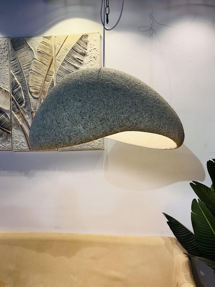 Khmara Halia Pendant | Modern Resin Hanging Light for Kitchen Island | Vinlighting | Vinlighting