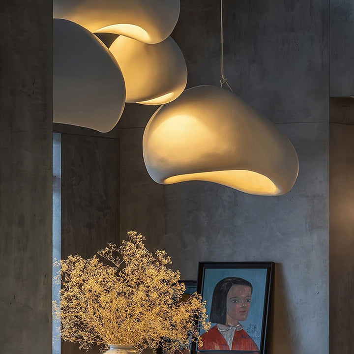Khmara Resin Pendant Lamp | Modern Hanging Light for Bedroom & Dining | Vinlighting | Vinlighting