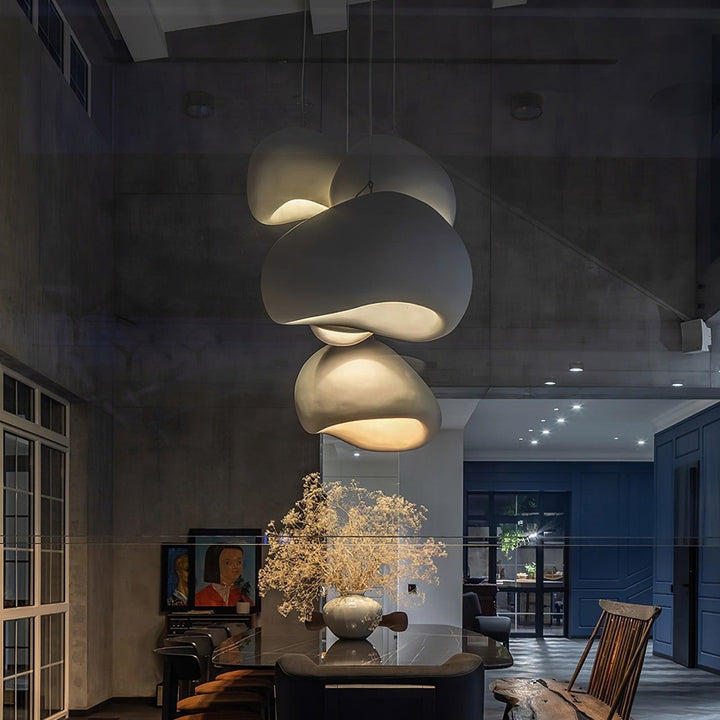 Khmara Resin Pendant Lamp | Modern Hanging Light for Bedroom & Dining | Vinlighting | Vinlighting