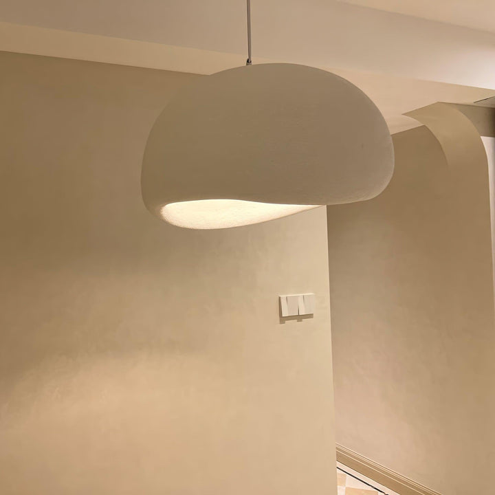 Khmara Resin Pendant Lamp | Modern Hanging Light for Bedroom & Dining | Vinlighting | Vinlighting