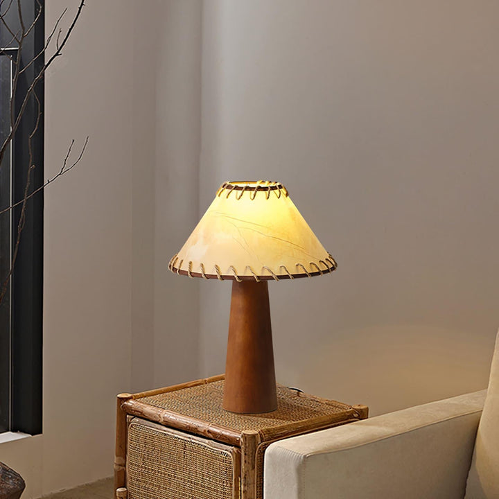 Kibo Wood Table Lamp - Vintage Charm | Vinlighting | Vinlighting | Vinlighting