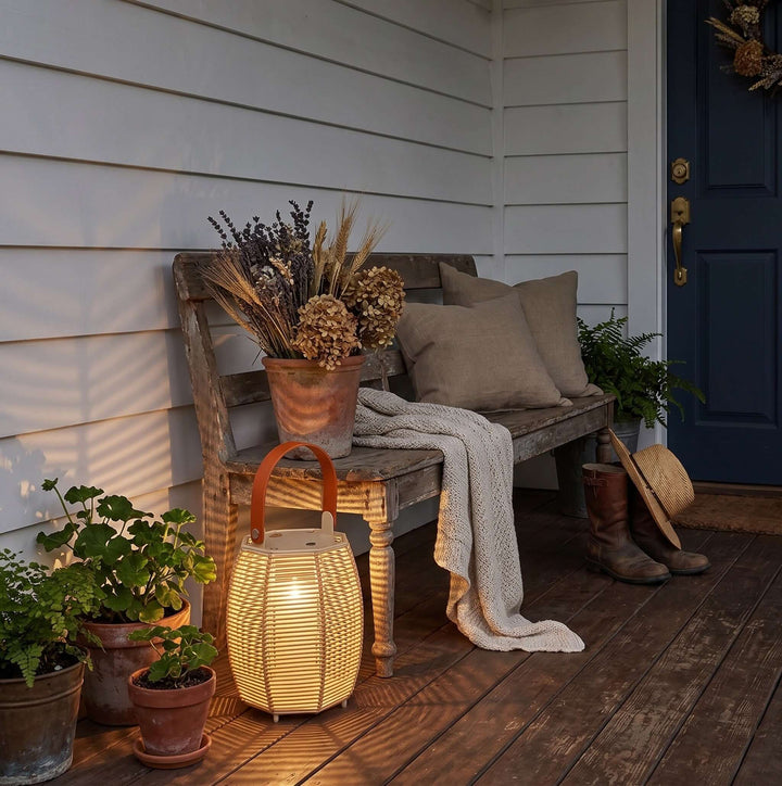Kivora LED Outdoor Light - Portable Rattan Solar Outdoor Lamp