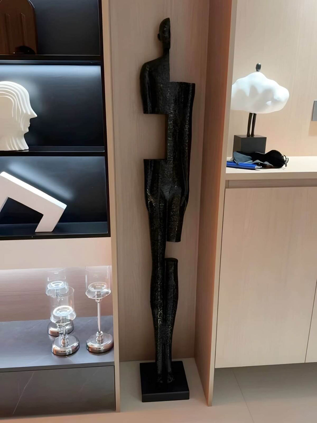 Kylorix Sculpture – Abstract Art Decorative Sculpture for Living Room