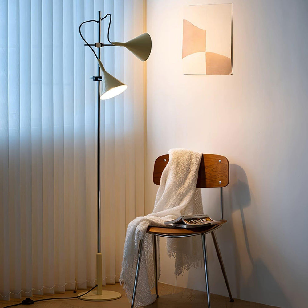 Laiton Floor Lamp - Adjustable Arms & Elegant White-Tinted Light | Vinlighting | Vinlighting