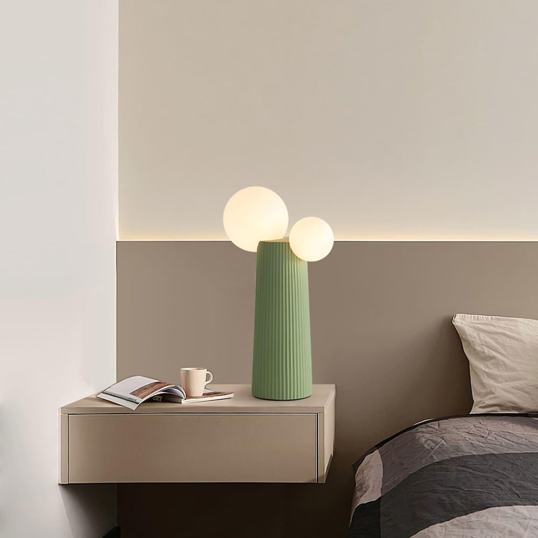 Land Table Lamp - Green, Red & Glass | Vinlighting | Vinlighting | Vinlighting