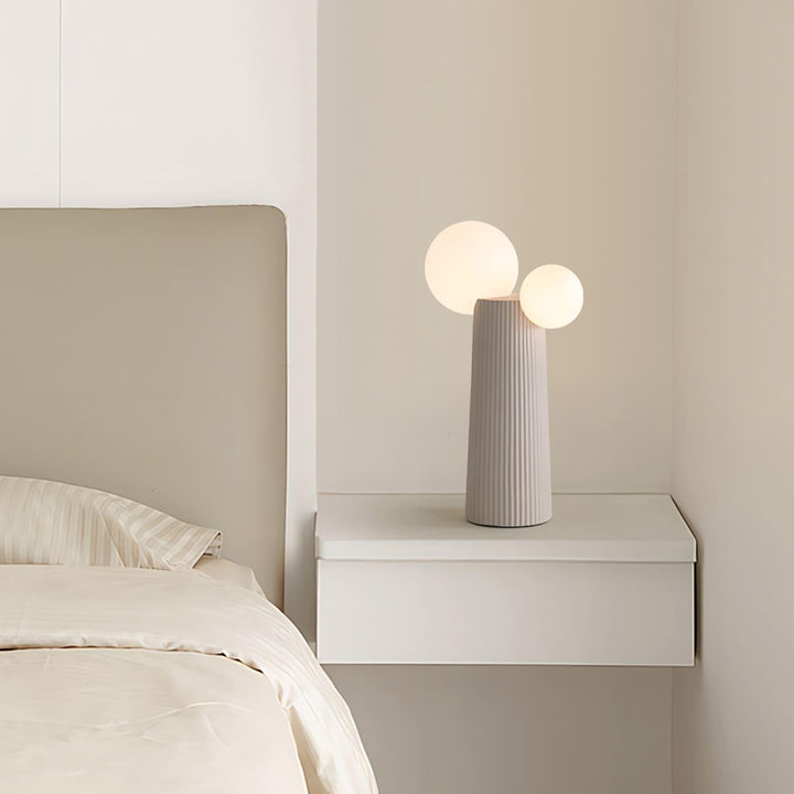Land Table Lamp - Green, Red & Glass | Vinlighting | Vinlighting | Vinlighting