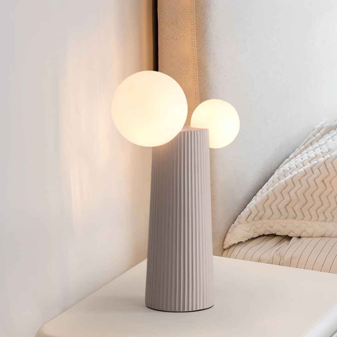 Land Table Lamp - Green, Red & Glass | Vinlighting | Vinlighting | Vinlighting