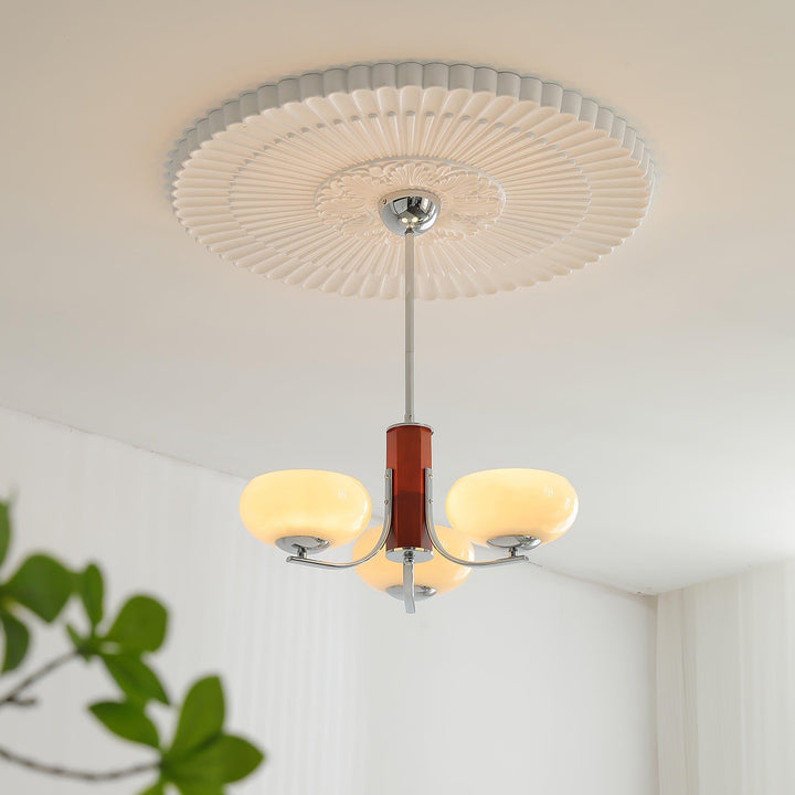 Larenta Rico Chandelier | Timeless Gold Vintage Lighting | Vinlighting | Vinlighting