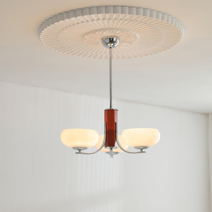 Larenta Rico Chandelier | Timeless Gold Vintage Lighting | Vinlighting | Vinlighting