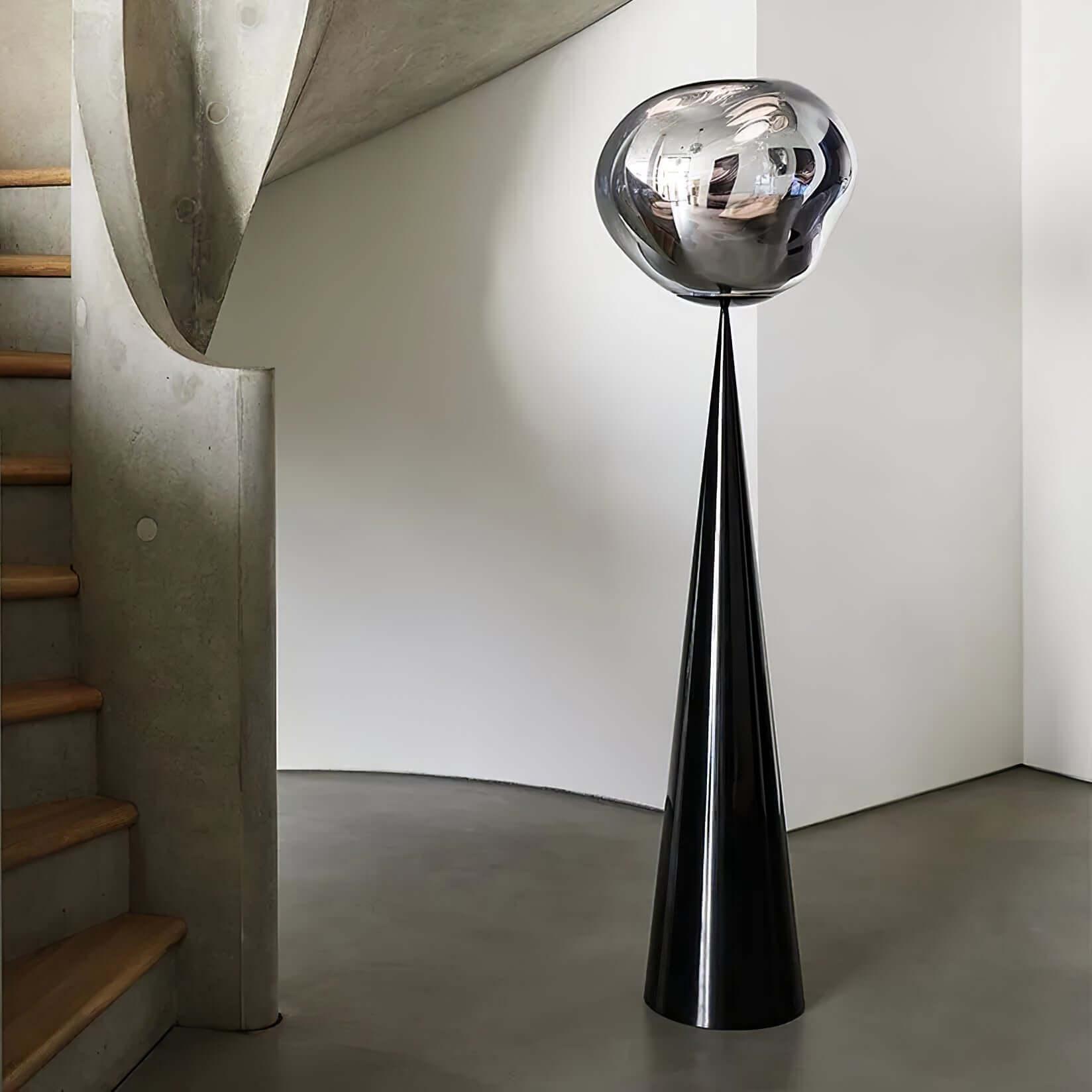 CONE フロアランプ Lava Cone Fat Floor Lamp - Unique Spherical Design & Ethereal Glow