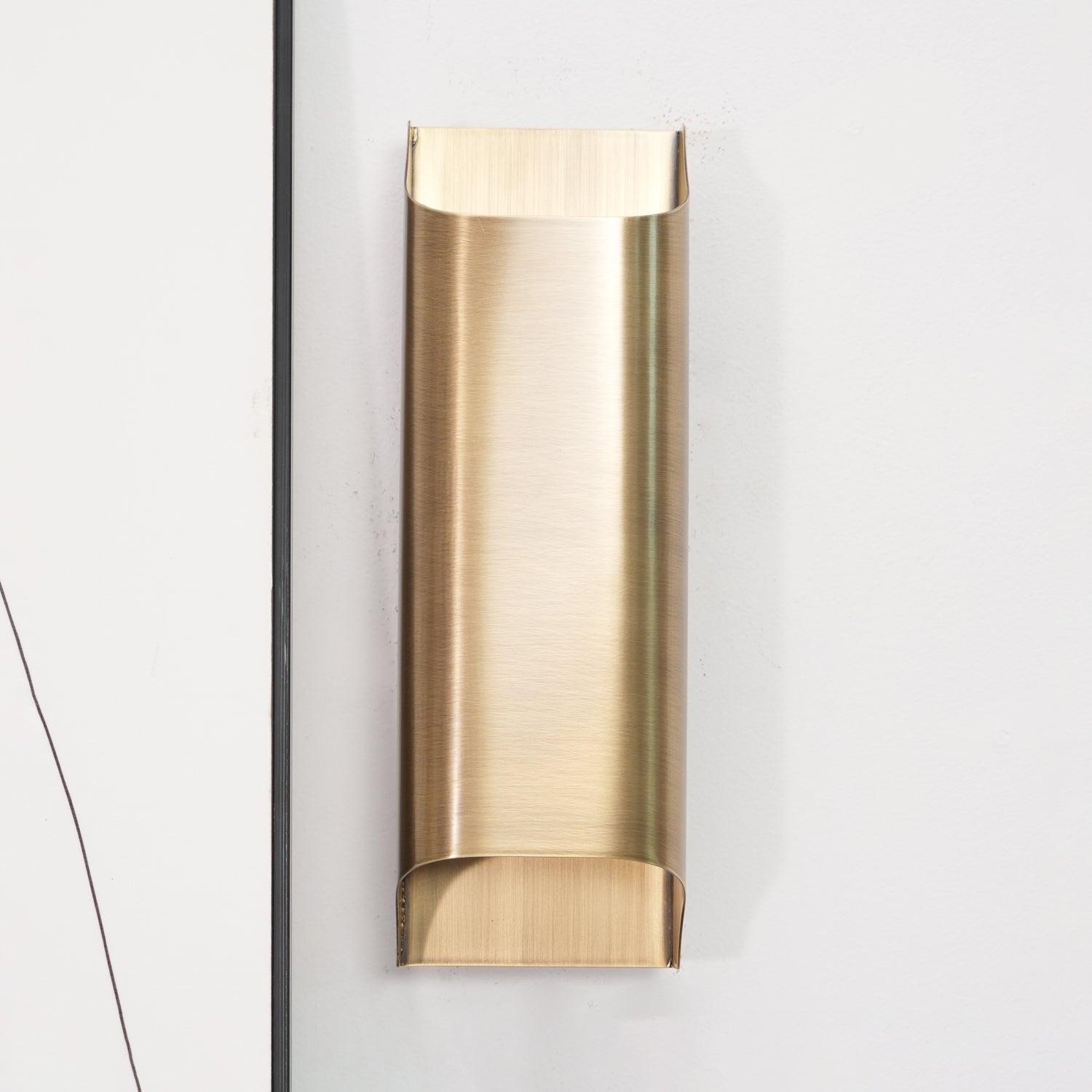 Leclerc Brass Wall Lamp - Vinlighting