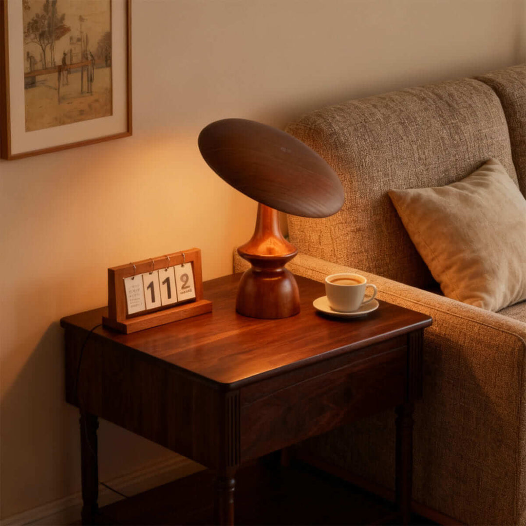 Leran Table Lamp – American Retro Solid Wood Mushroom Lamp
